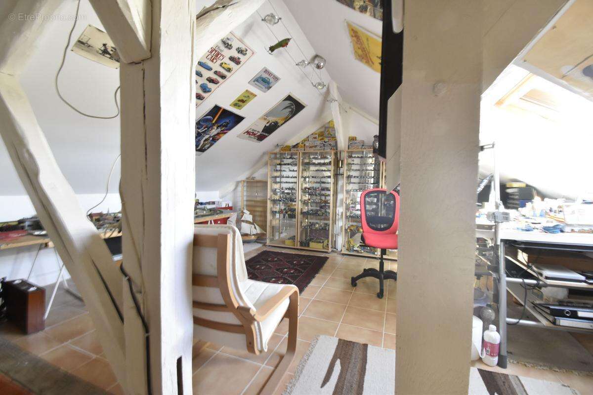 Maison à COSNE-COURS-SUR-LOIRE