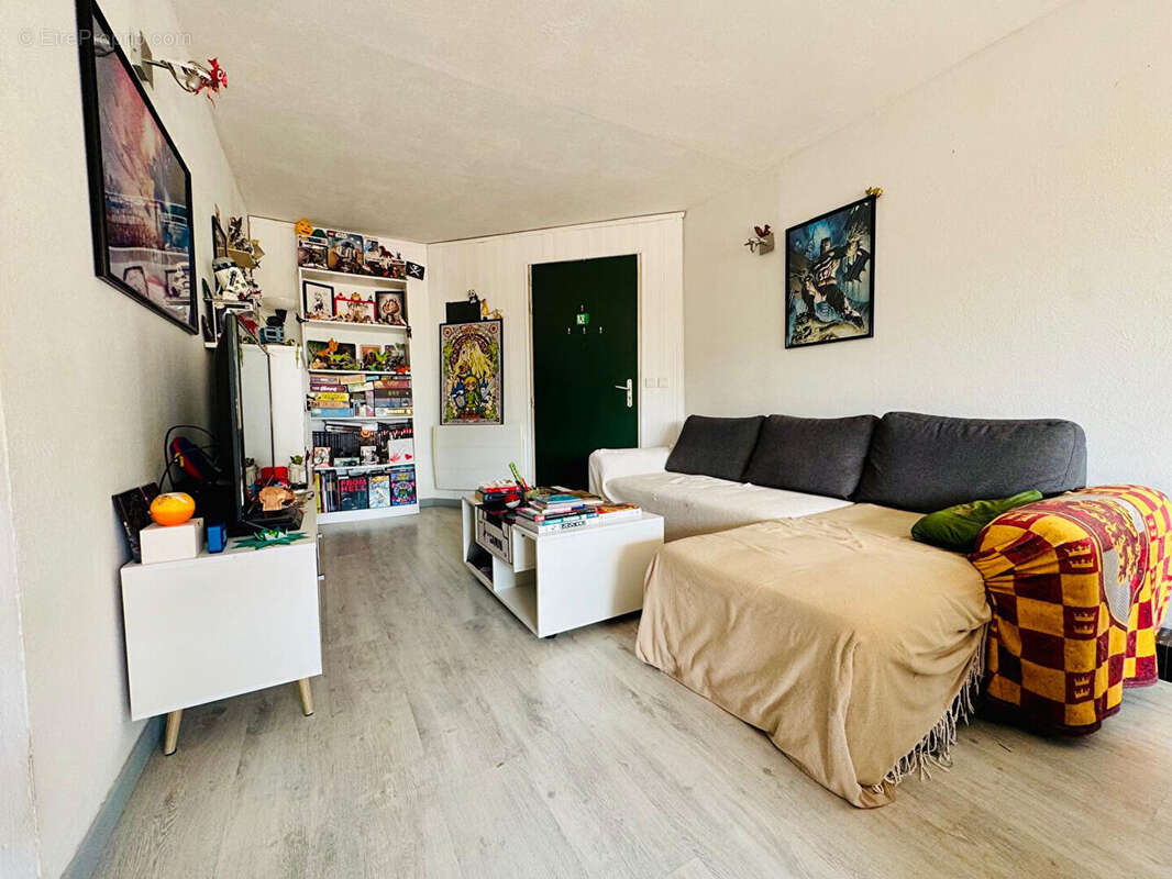 Appartement à SAINT-CANNAT