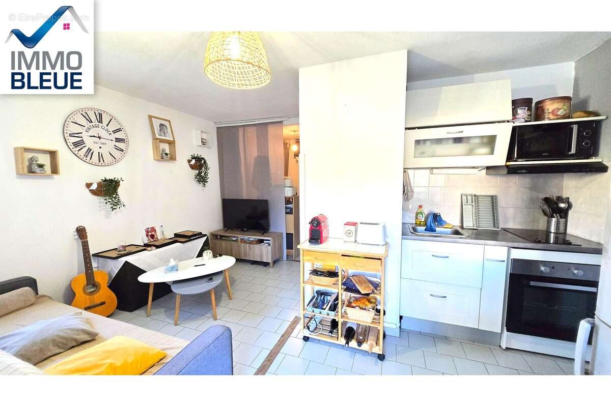 Appartement à SAUSSET-LES-PINS