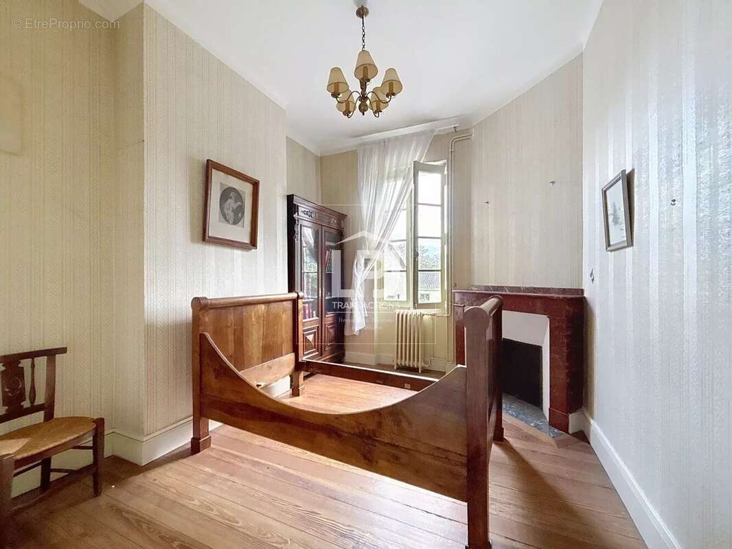 Appartement à FROUZINS