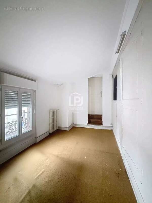 Appartement à FROUZINS