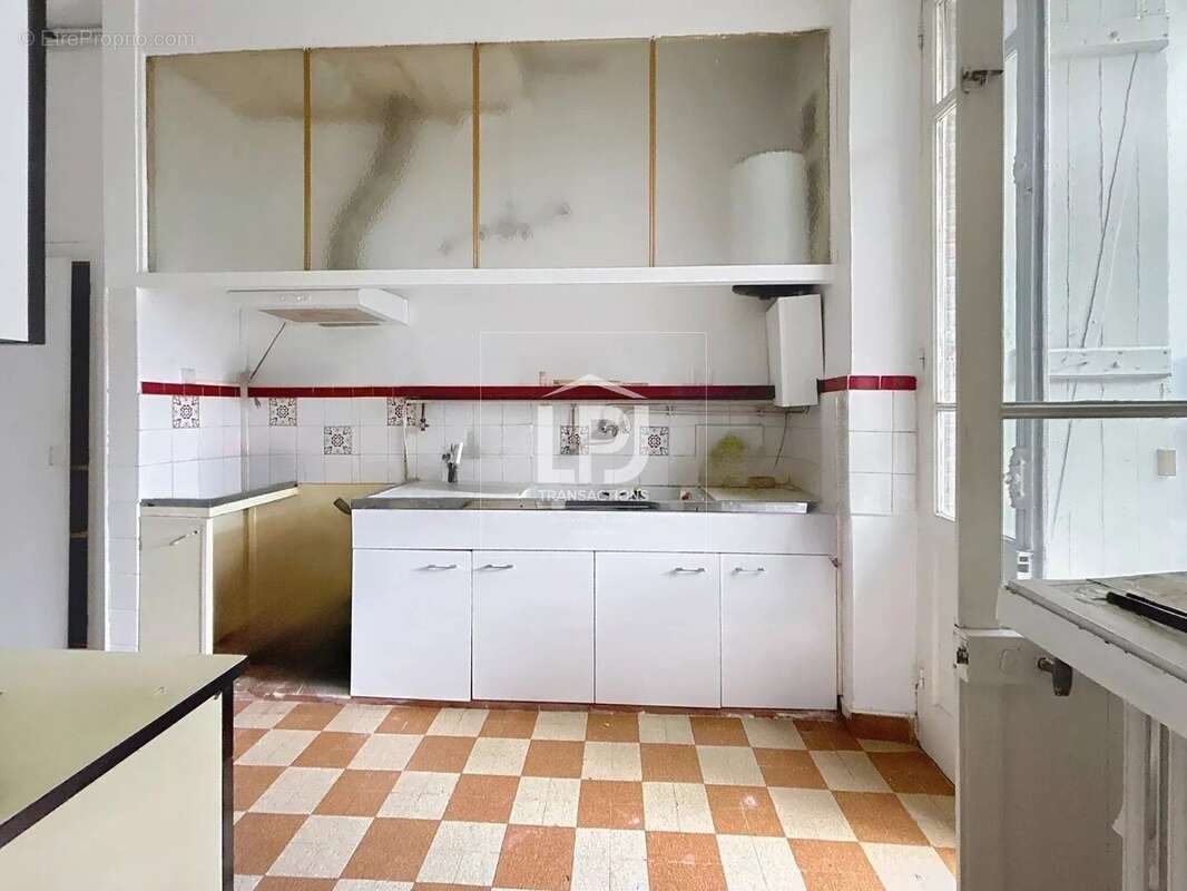 Appartement à FROUZINS