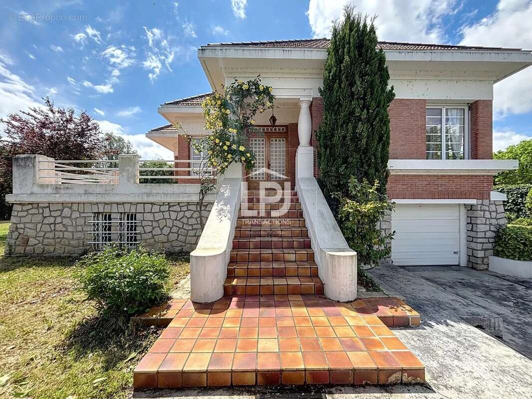 Maison à PORTET-SUR-GARONNE