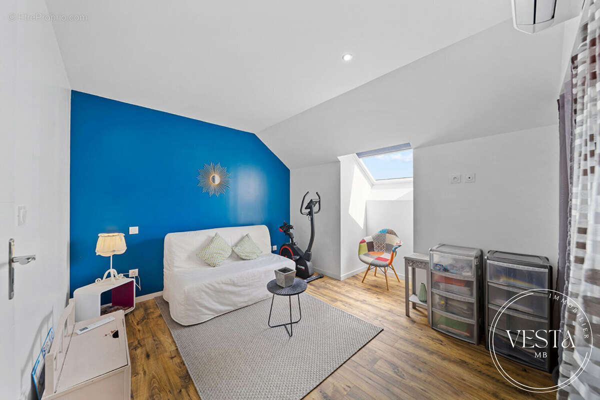 Maison à ARC-SUR-TILLE