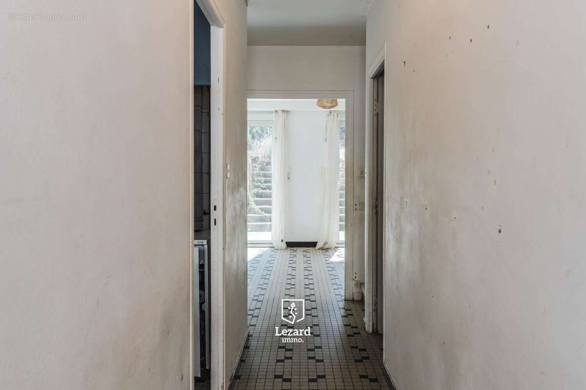 Maison à SALLES-SUR-L'HERS