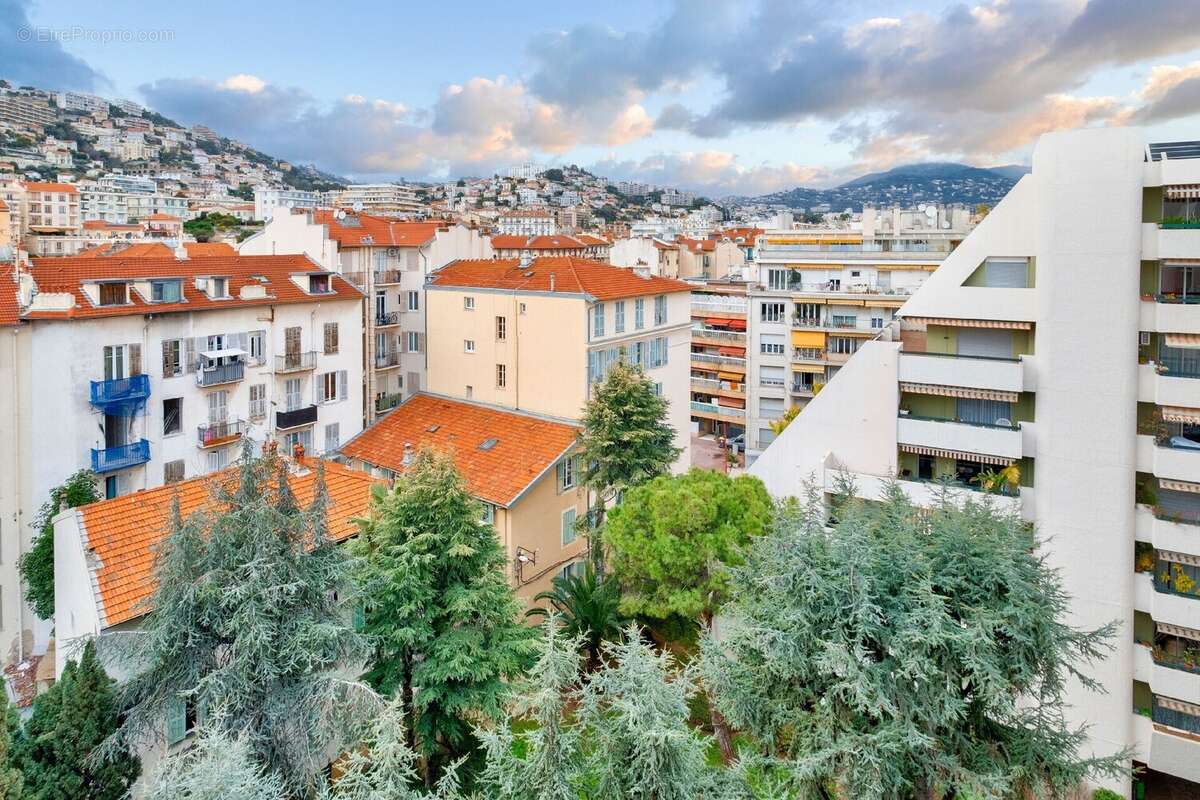 Appartement à NICE