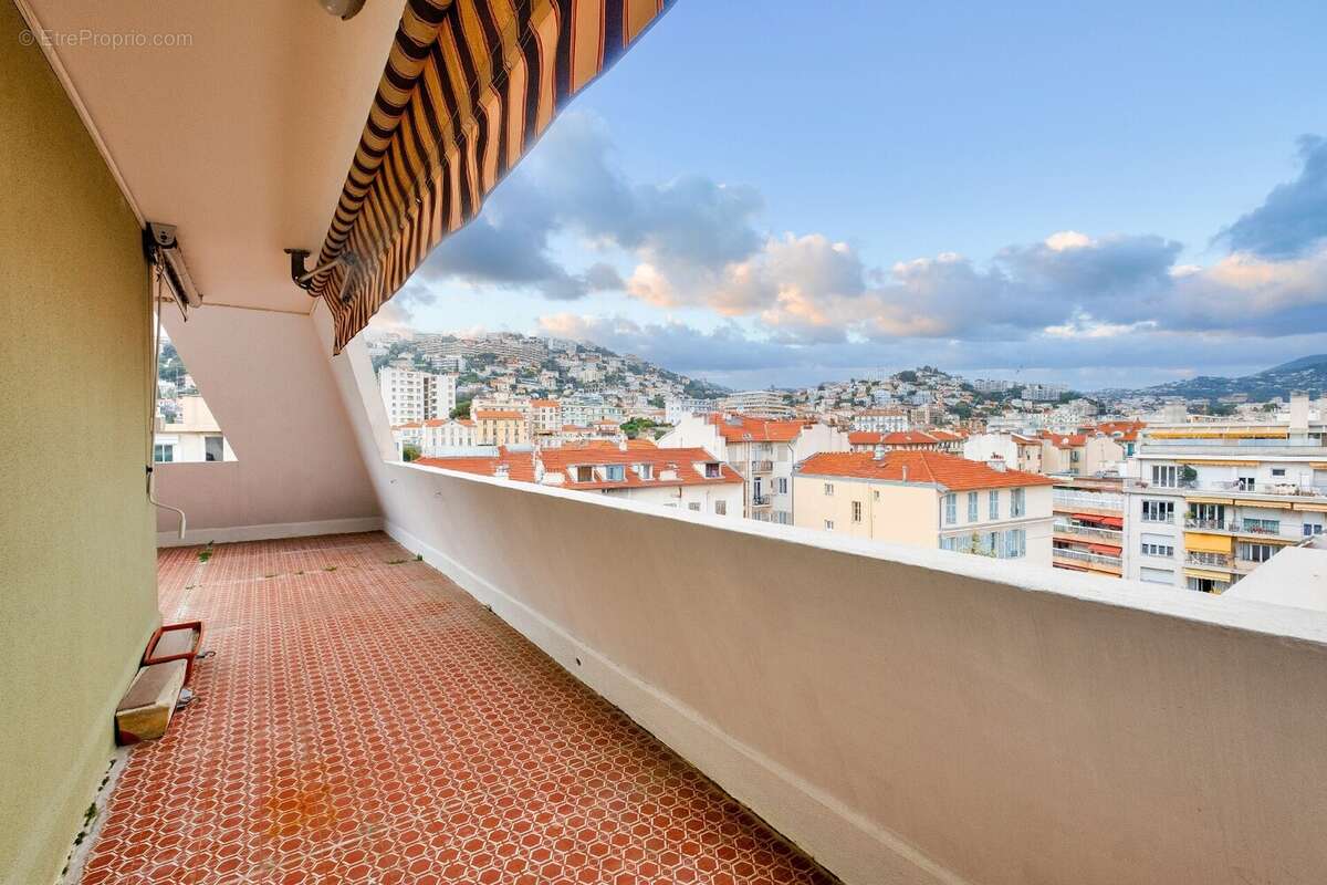 Appartement à NICE