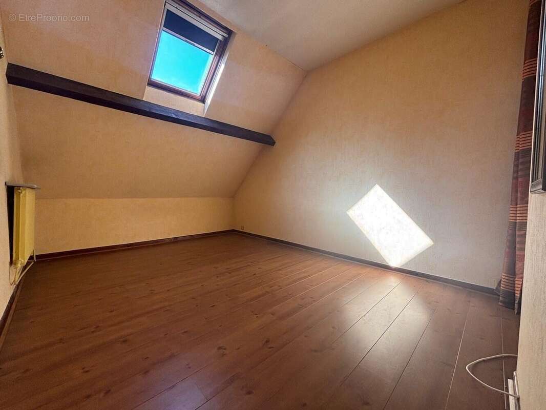 Maison à SAINTRY-SUR-SEINE