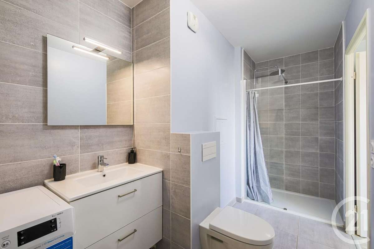 Appartement à SAINT-MARTIN-D&#039;HERES