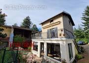 Maison à SAINT-GENIS-LAVAL