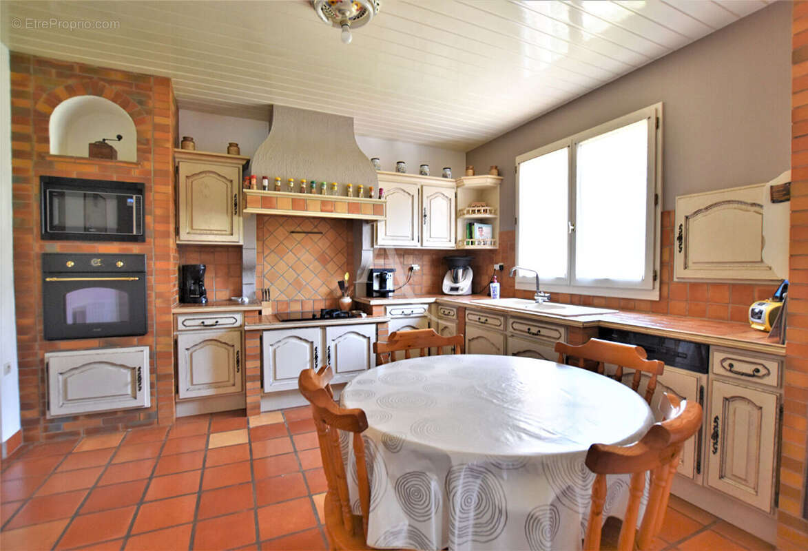 Maison à SAINT-HILAIRE