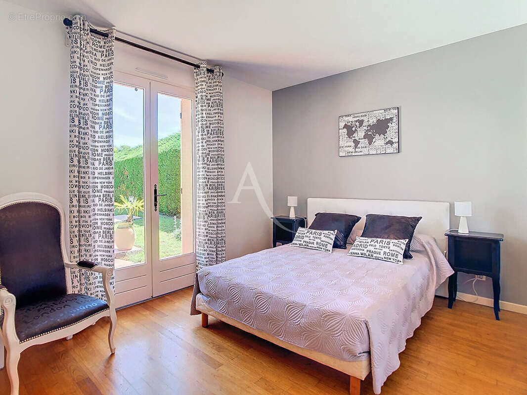 Maison à SAINT-HILAIRE