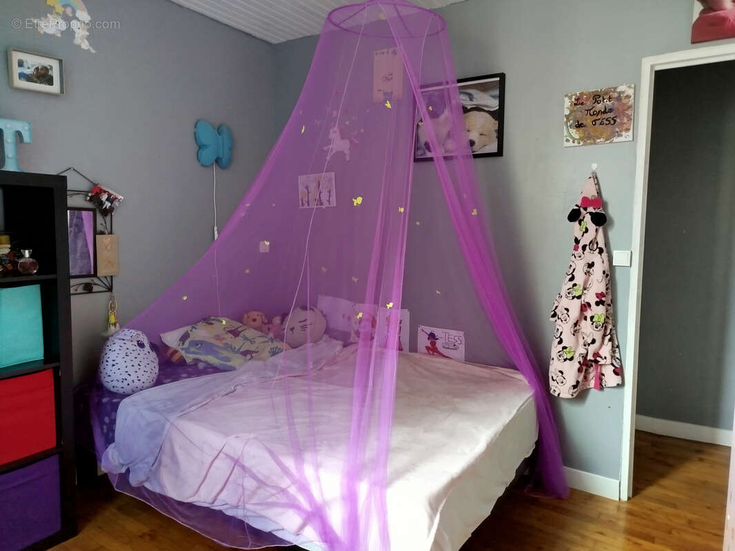 Maison à VEYRE-MONTON