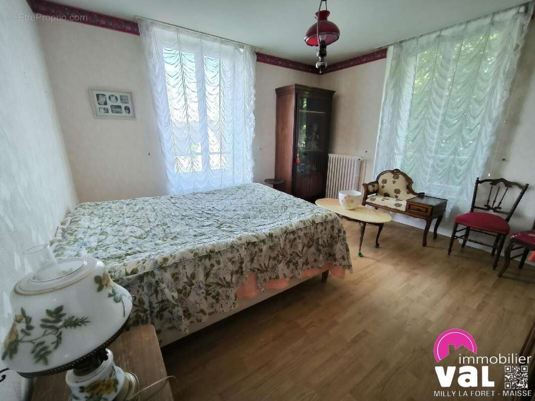 Maison à MILLY-LA-FORET