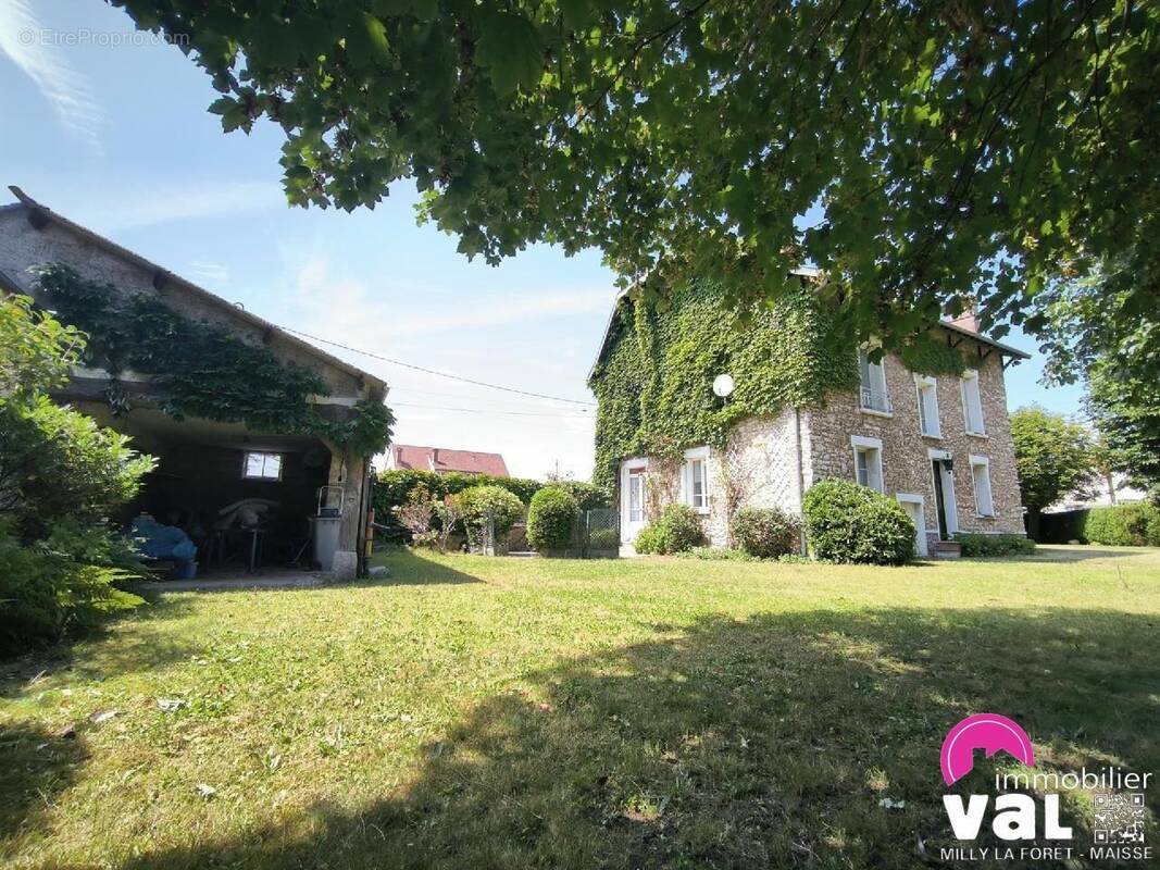 Maison à MILLY-LA-FORET