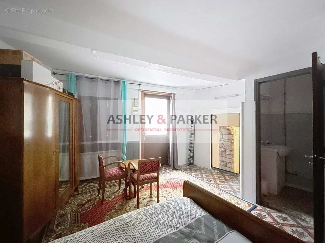 Appartement à GUILLAUMES