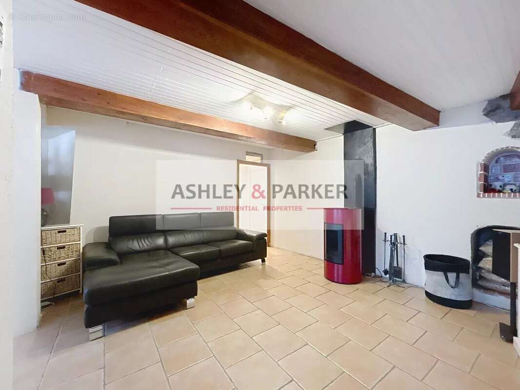 Appartement à GUILLAUMES