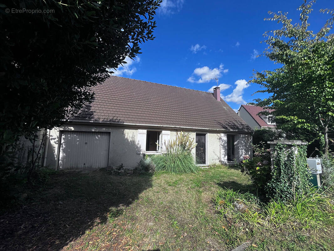 Maison à FRESNOY-LE-LUAT