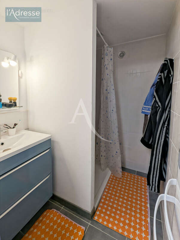 Maison à PUY-L&#039;EVEQUE