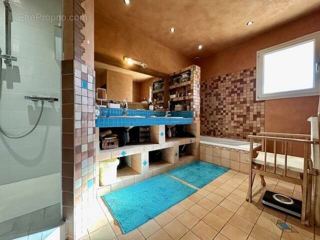 Maison à ROMANS-SUR-ISERE