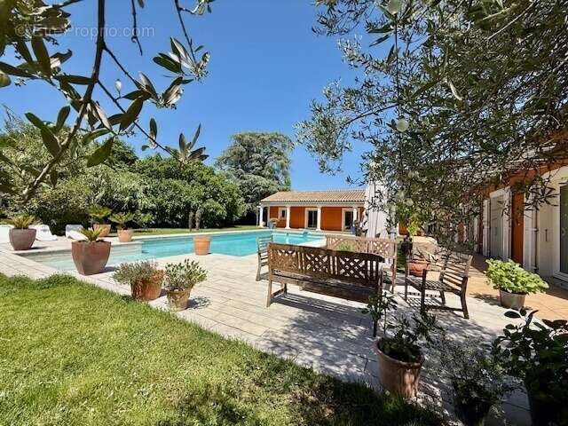 Maison à ROMANS-SUR-ISERE