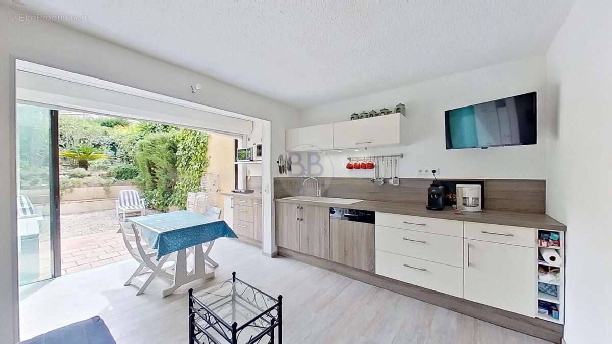 Appartement à FREJUS