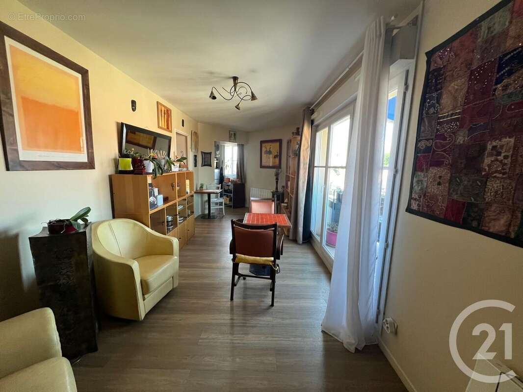 Appartement à ROISSY-EN-FRANCE