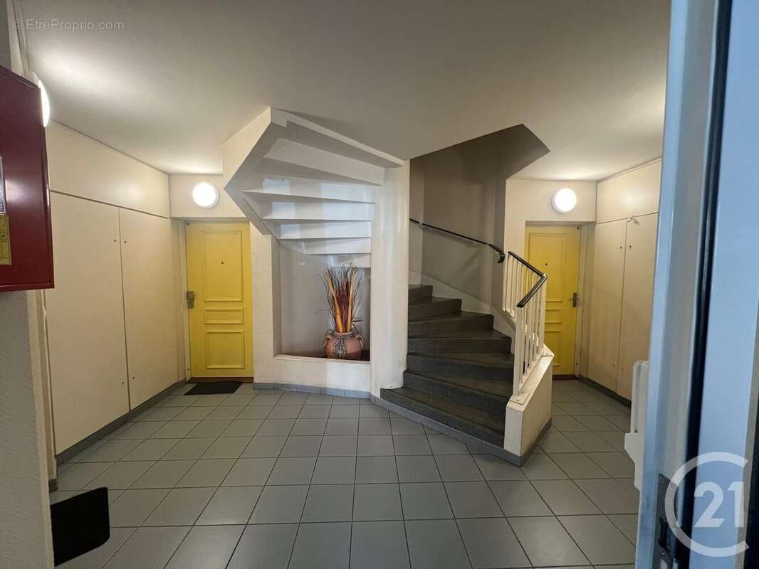 Appartement à ROISSY-EN-FRANCE