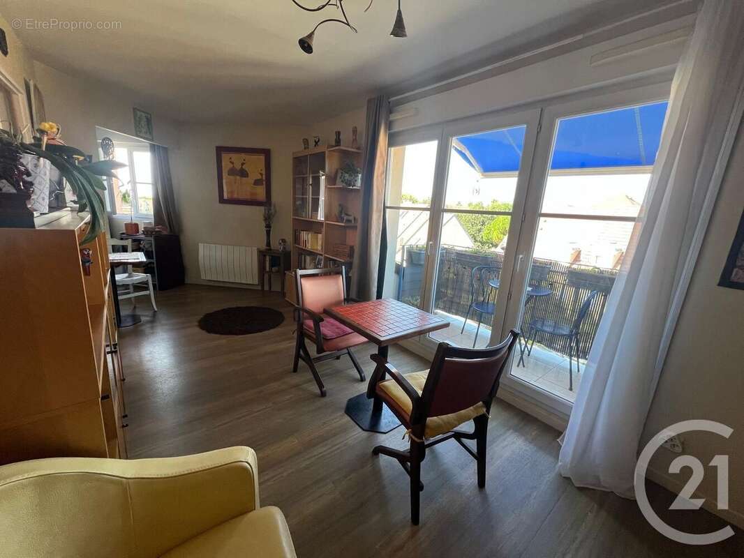 Appartement à ROISSY-EN-FRANCE
