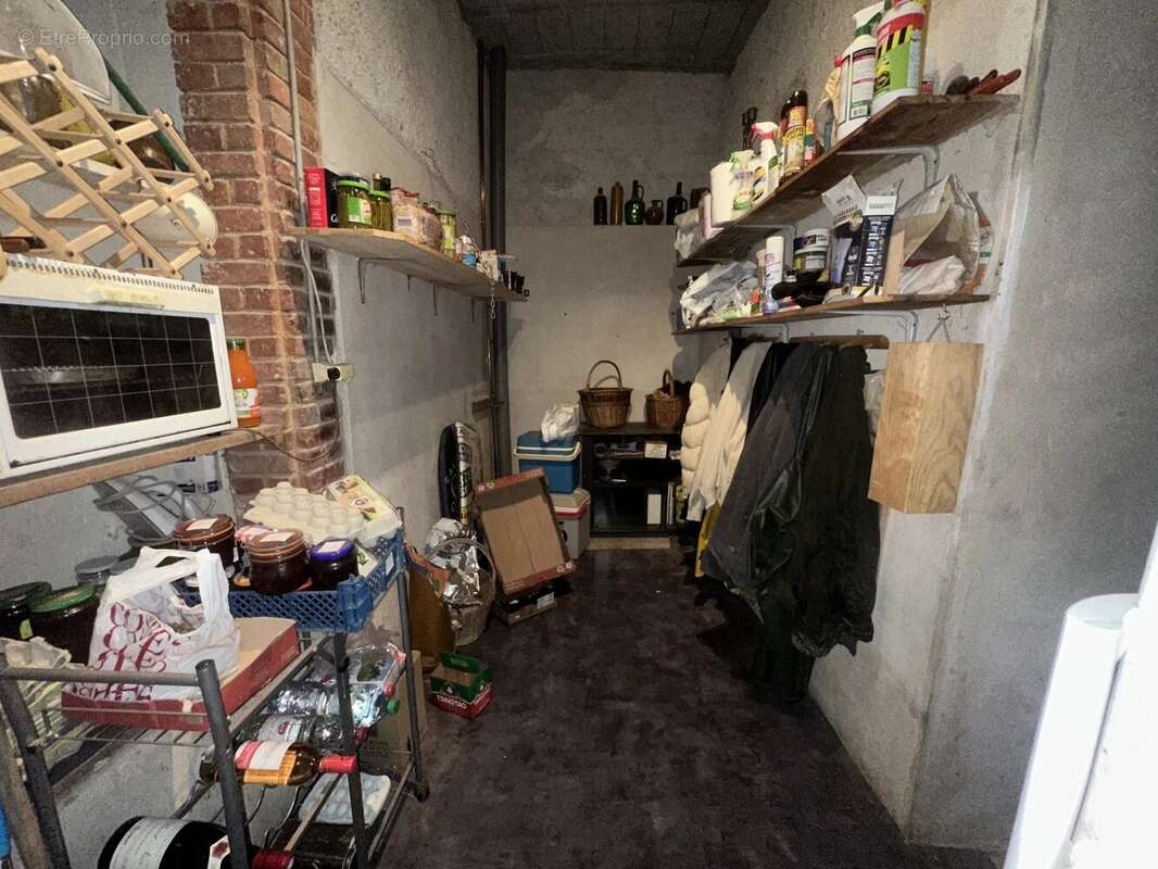 Maison à PUYLAROQUE