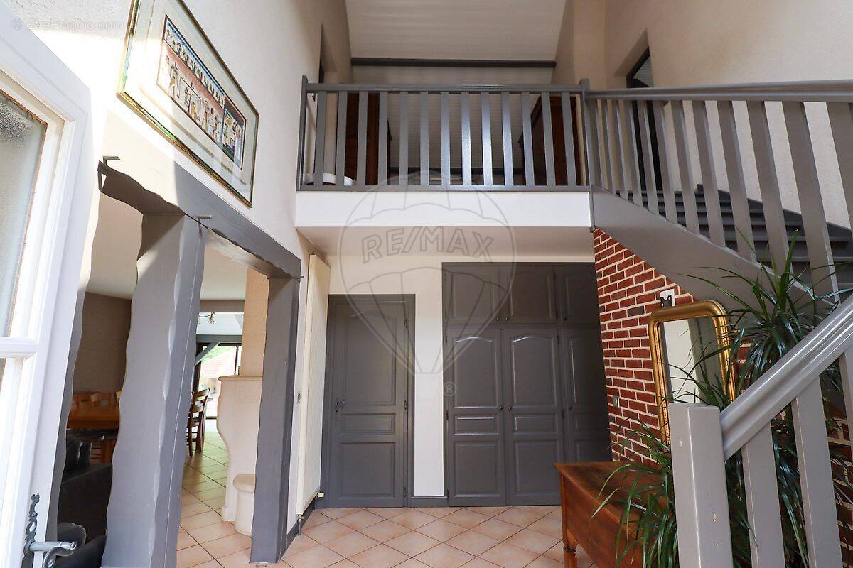 Maison à CHAMPS-SUR-YONNE