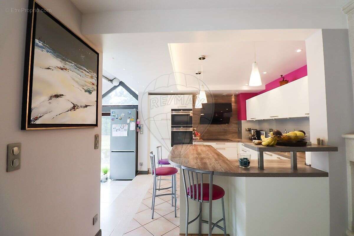 Maison à CHAMPS-SUR-YONNE