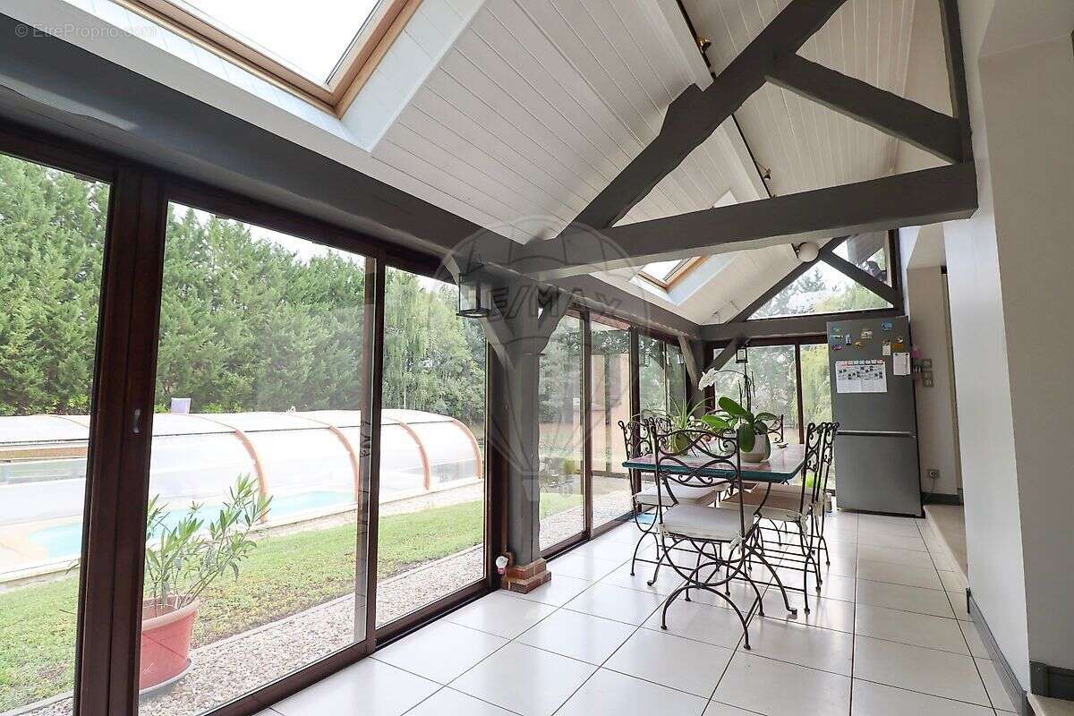 Maison à CHAMPS-SUR-YONNE