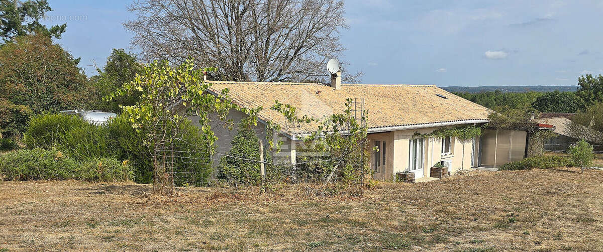 Maison à MONTPON-MENESTEROL