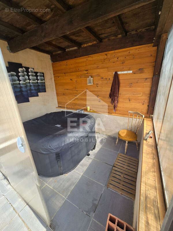 Maison à MONTPON-MENESTEROL