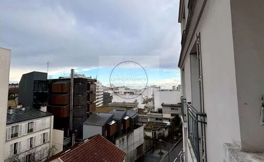 Appartement à PARIS-20E