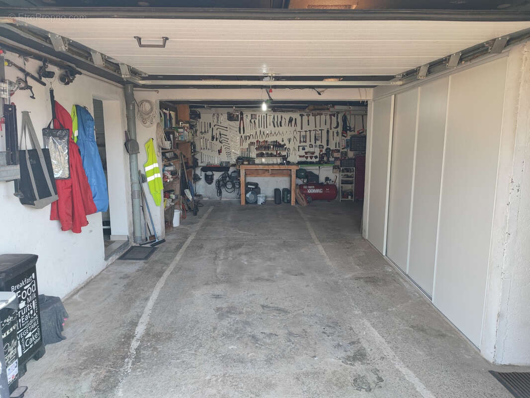 Maison à VENDRENNES