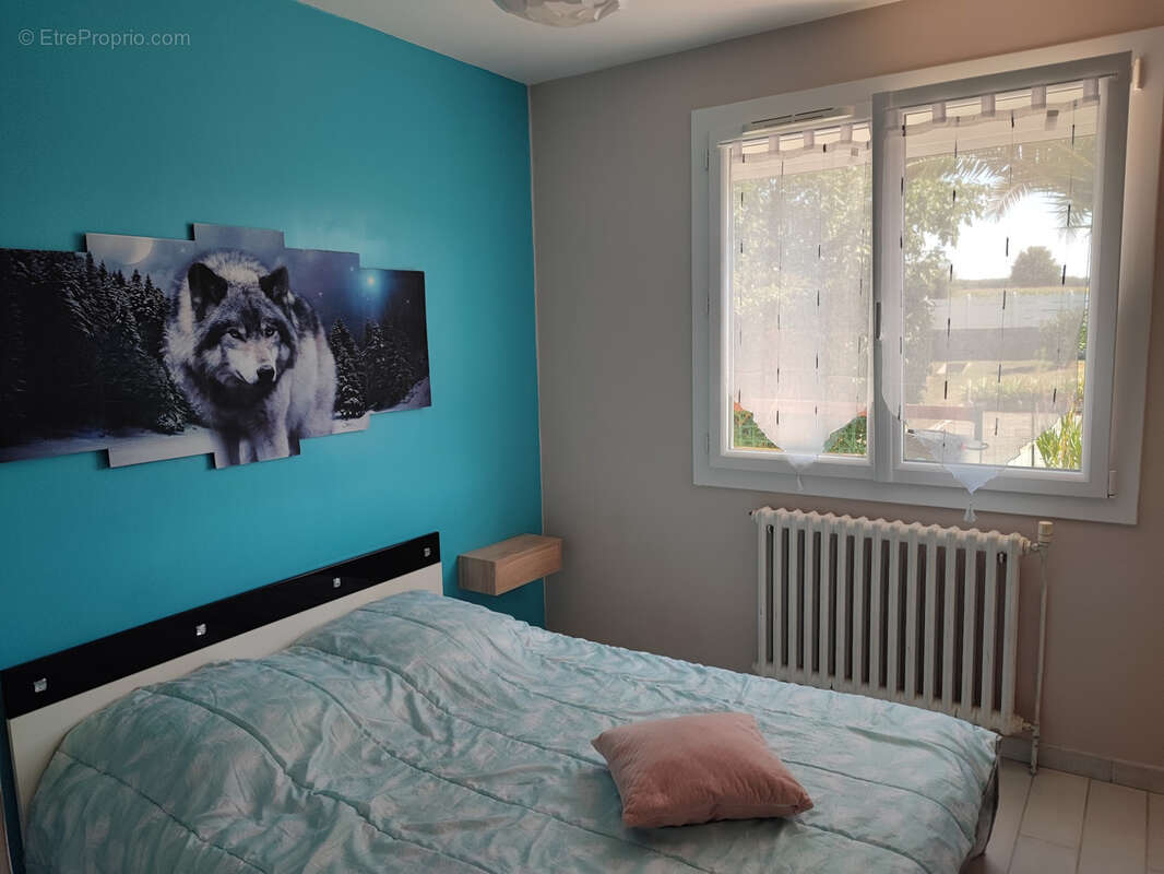 Maison à VENDRENNES