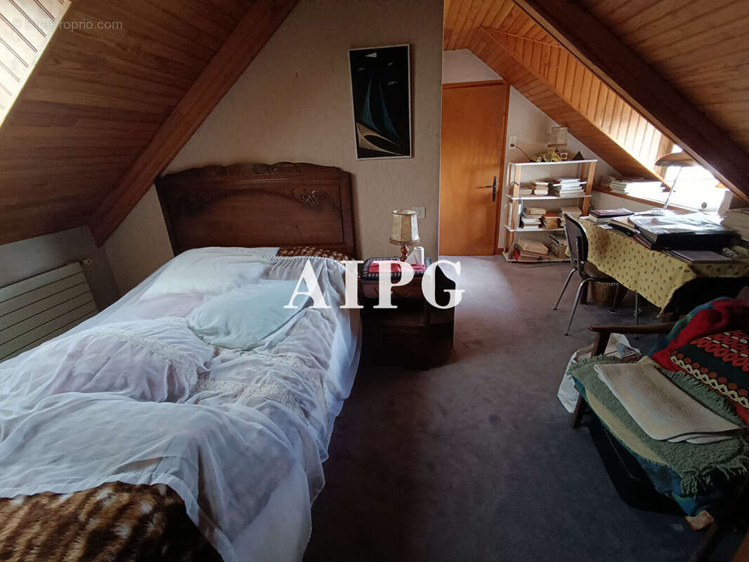 Maison à PLUSSULIEN