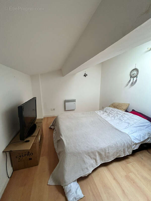 Appartement à SAINT-LAURENT-DE-LA-SALANQUE