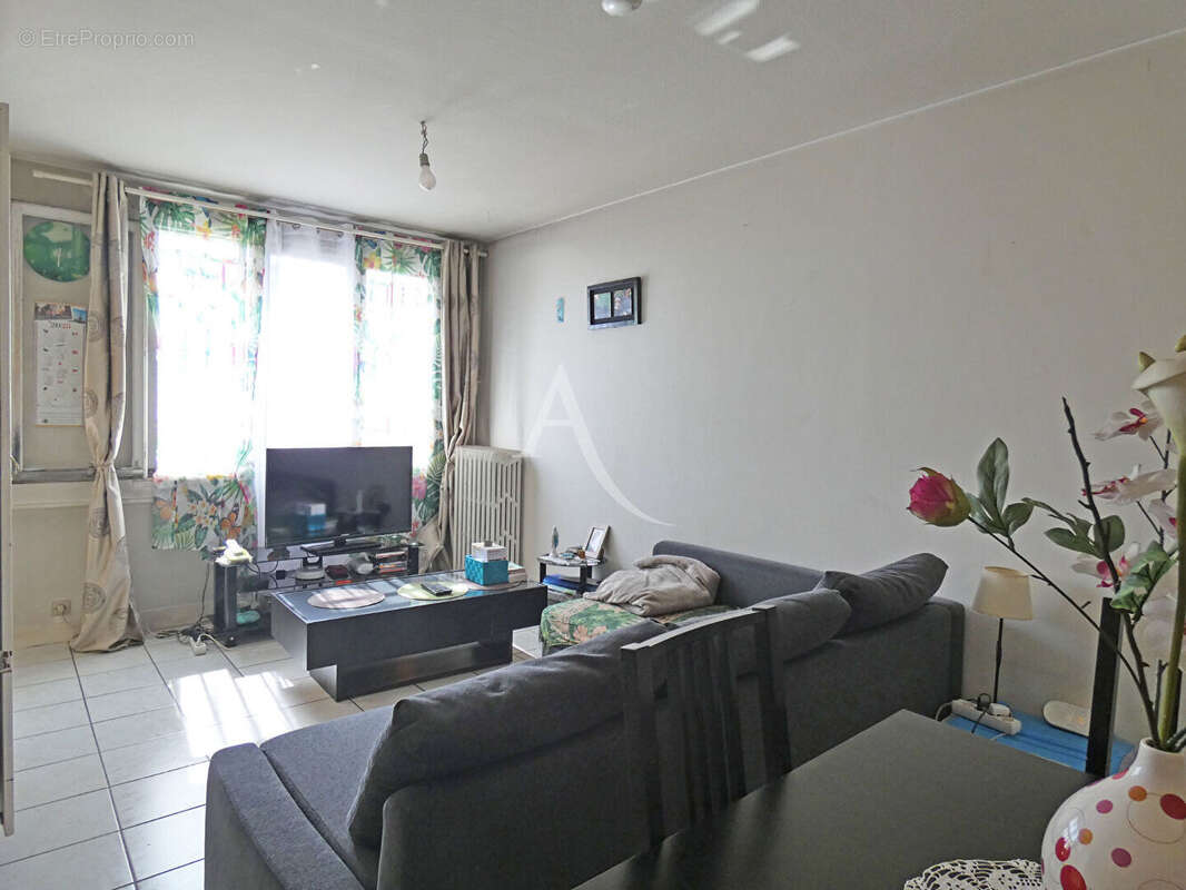 Appartement à NEUILLY-SUR-MARNE