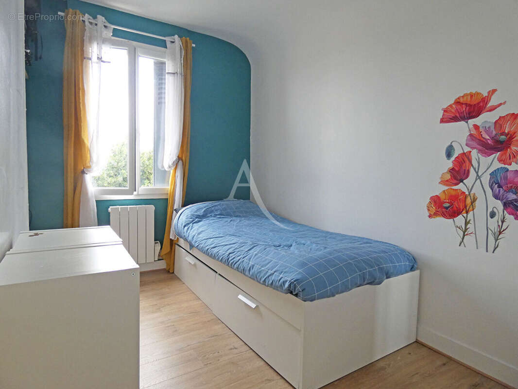 Maison à CHAMPS-SUR-MARNE