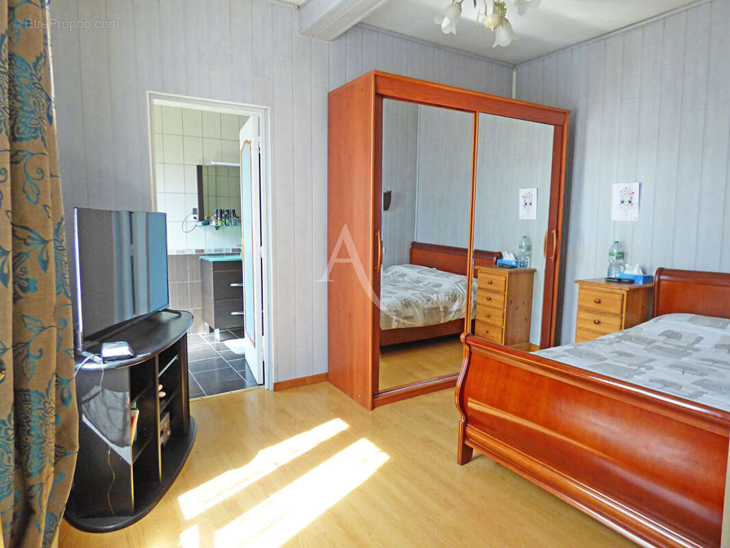 Maison à NEUILLY-SUR-MARNE