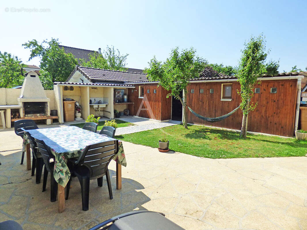 Maison à NEUILLY-SUR-MARNE