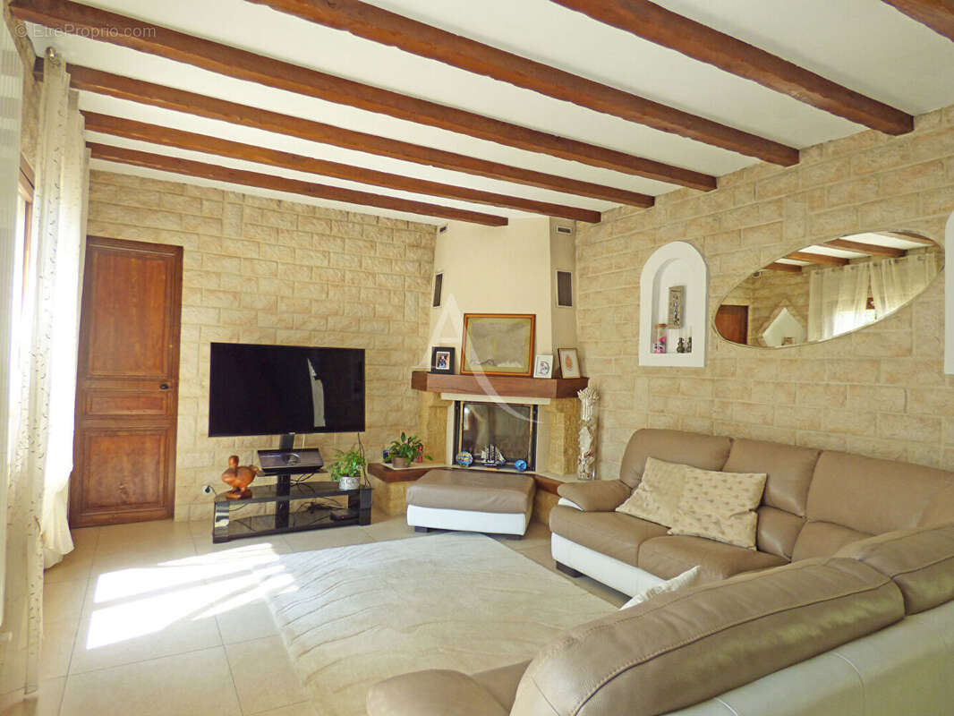 Maison à NEUILLY-SUR-MARNE