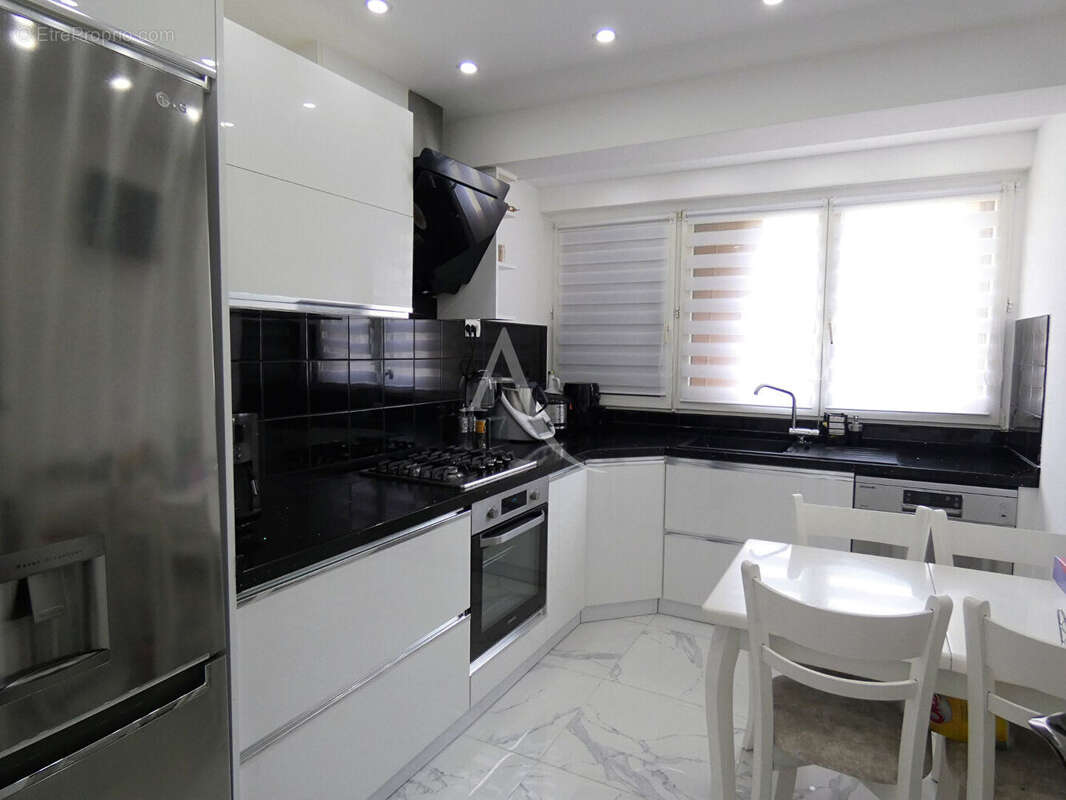 Appartement à NEUILLY-SUR-MARNE