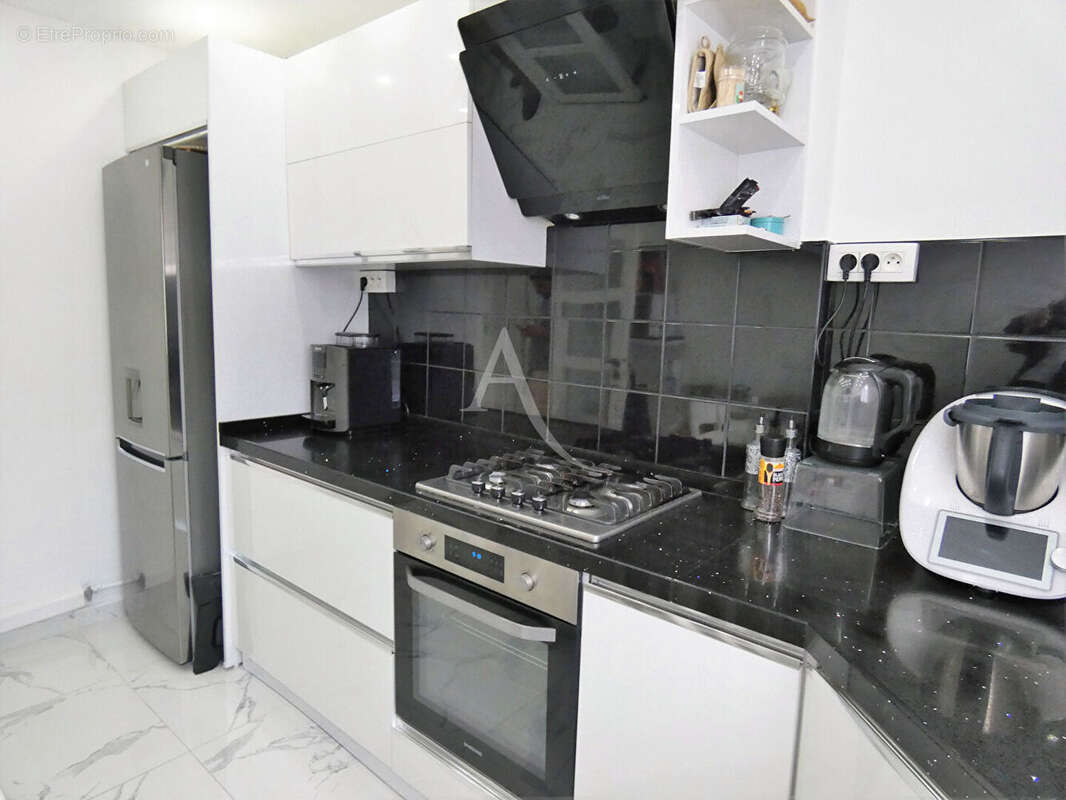 Appartement à NEUILLY-SUR-MARNE