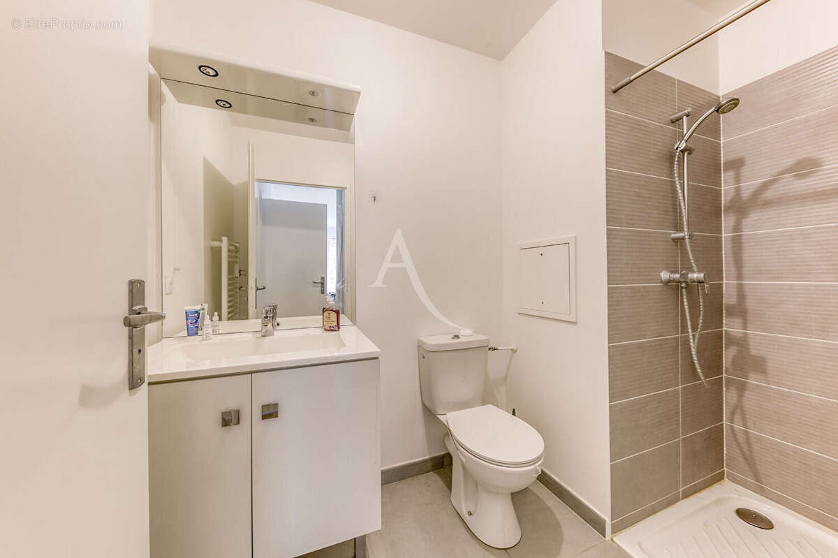 Appartement à BUSSY-SAINT-GEORGES