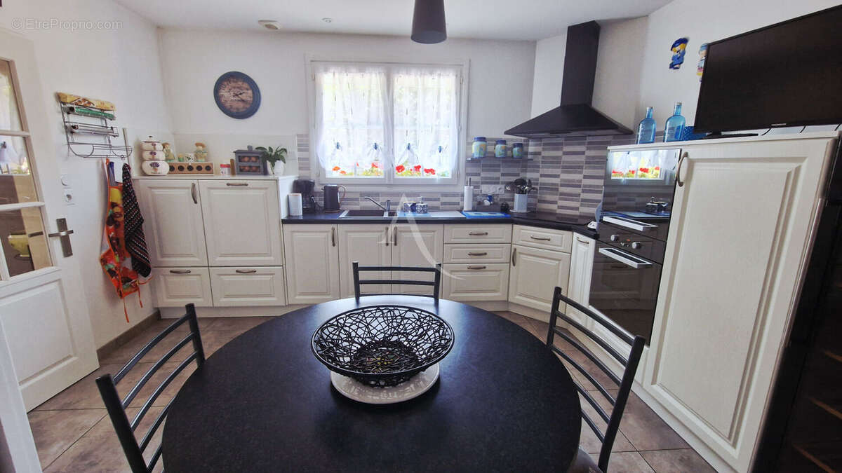 Maison à TALMONT-SAINT-HILAIRE