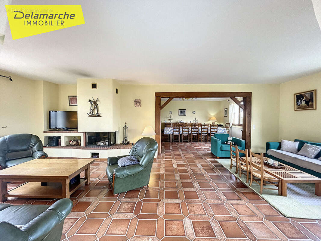 Maison à LINGREVILLE